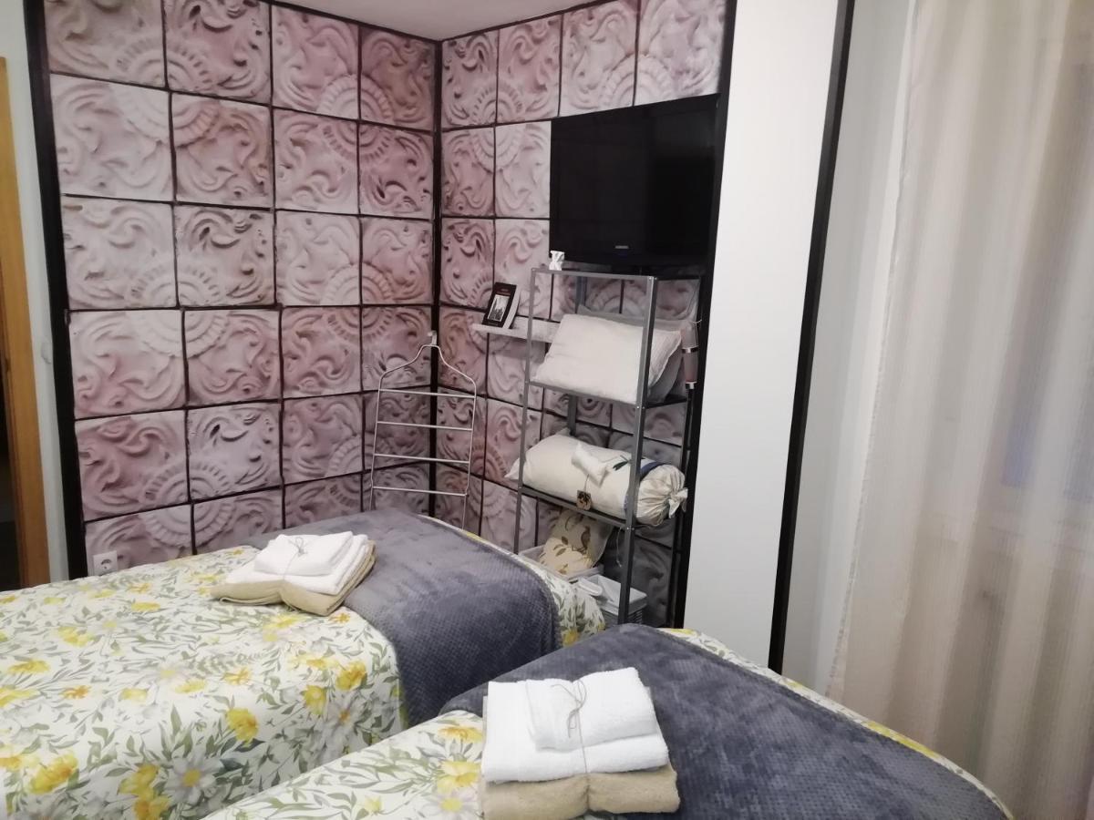 Vut P&K Houses Calefaccion Central Salamanca Ngoại thất bức ảnh